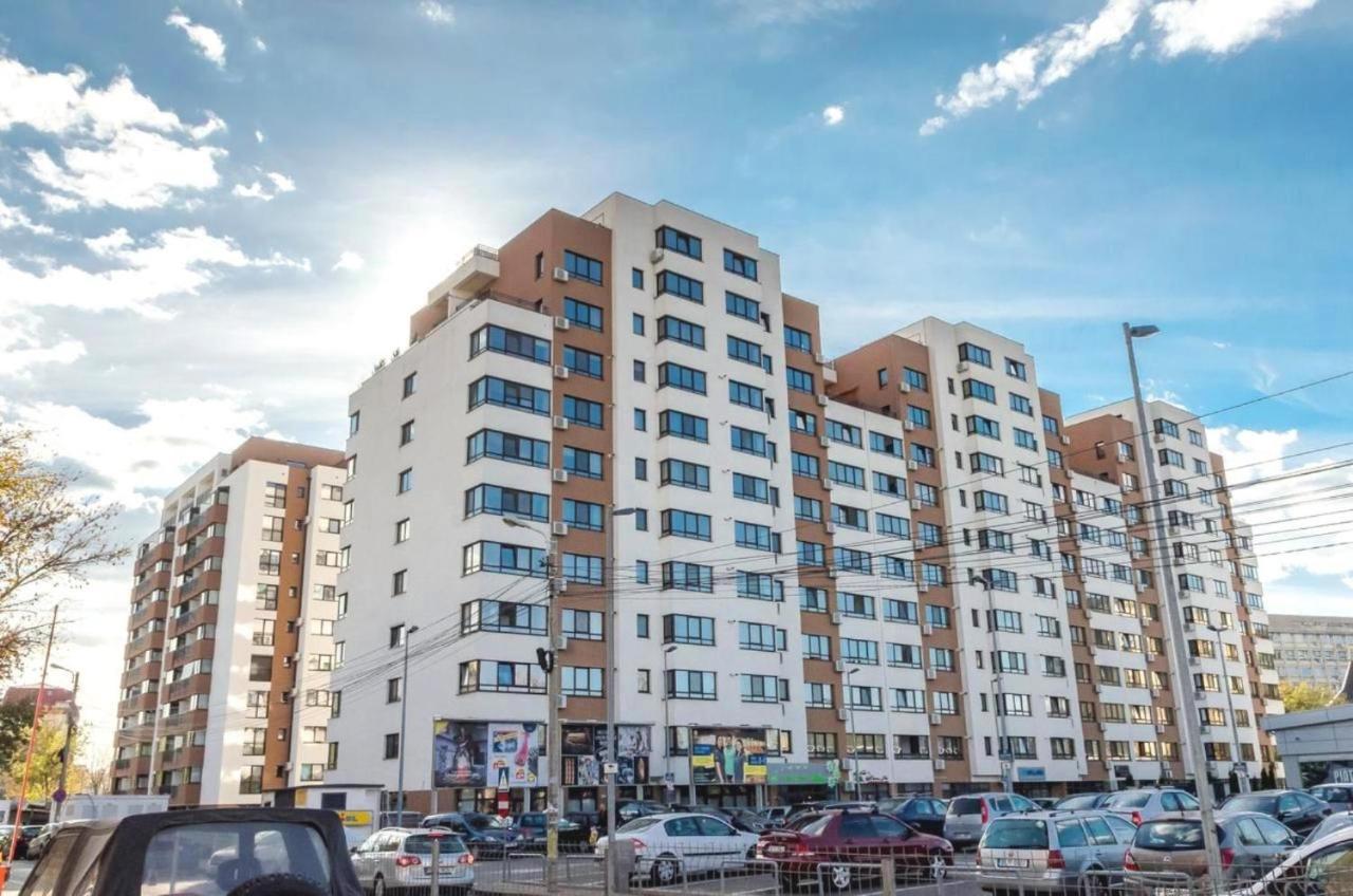 Big & Cosy Apartment With 3 Double Beds & 2 Bathrooms Iasi Eksteriør bilde