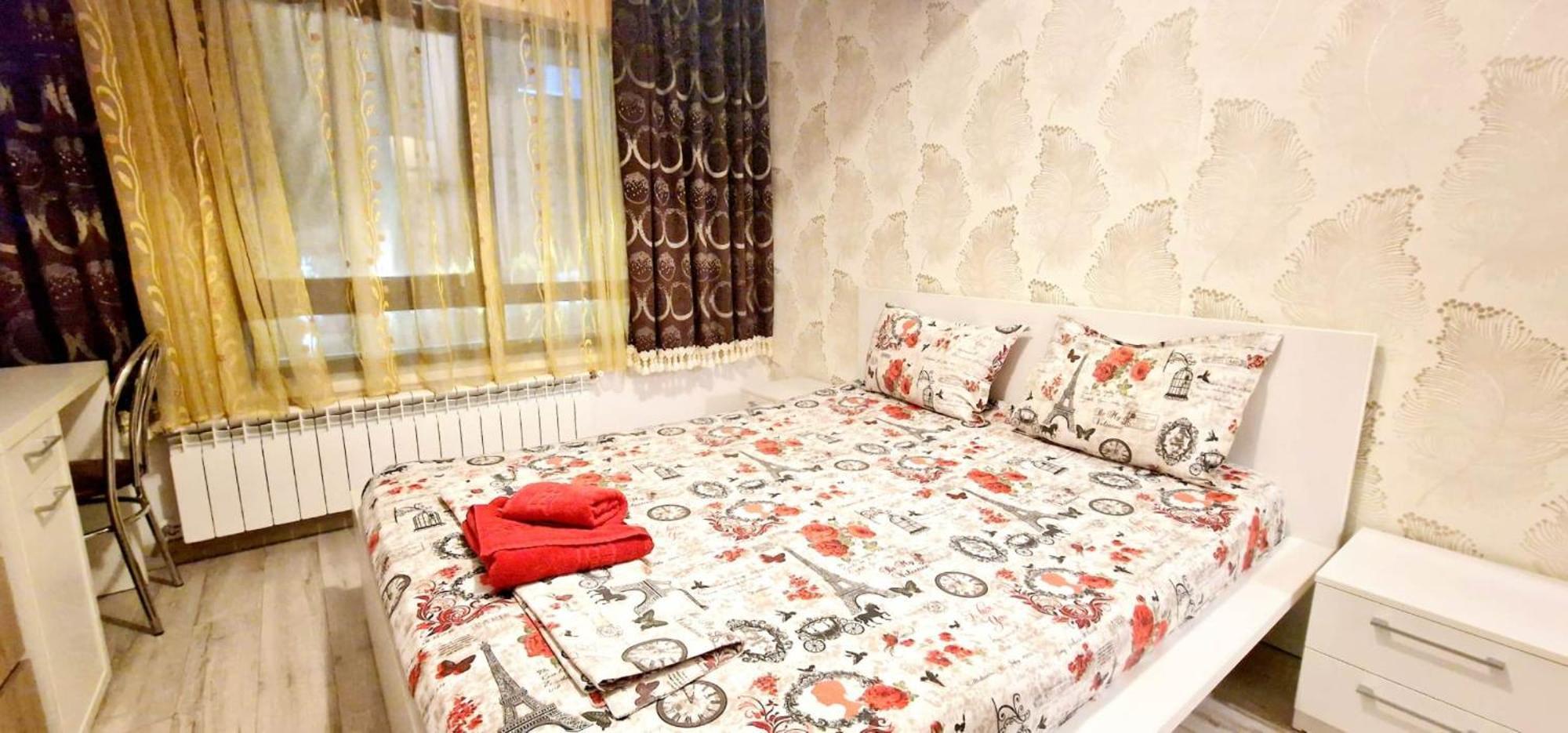Big & Cosy Apartment With 3 Double Beds & 2 Bathrooms Iasi Eksteriør bilde